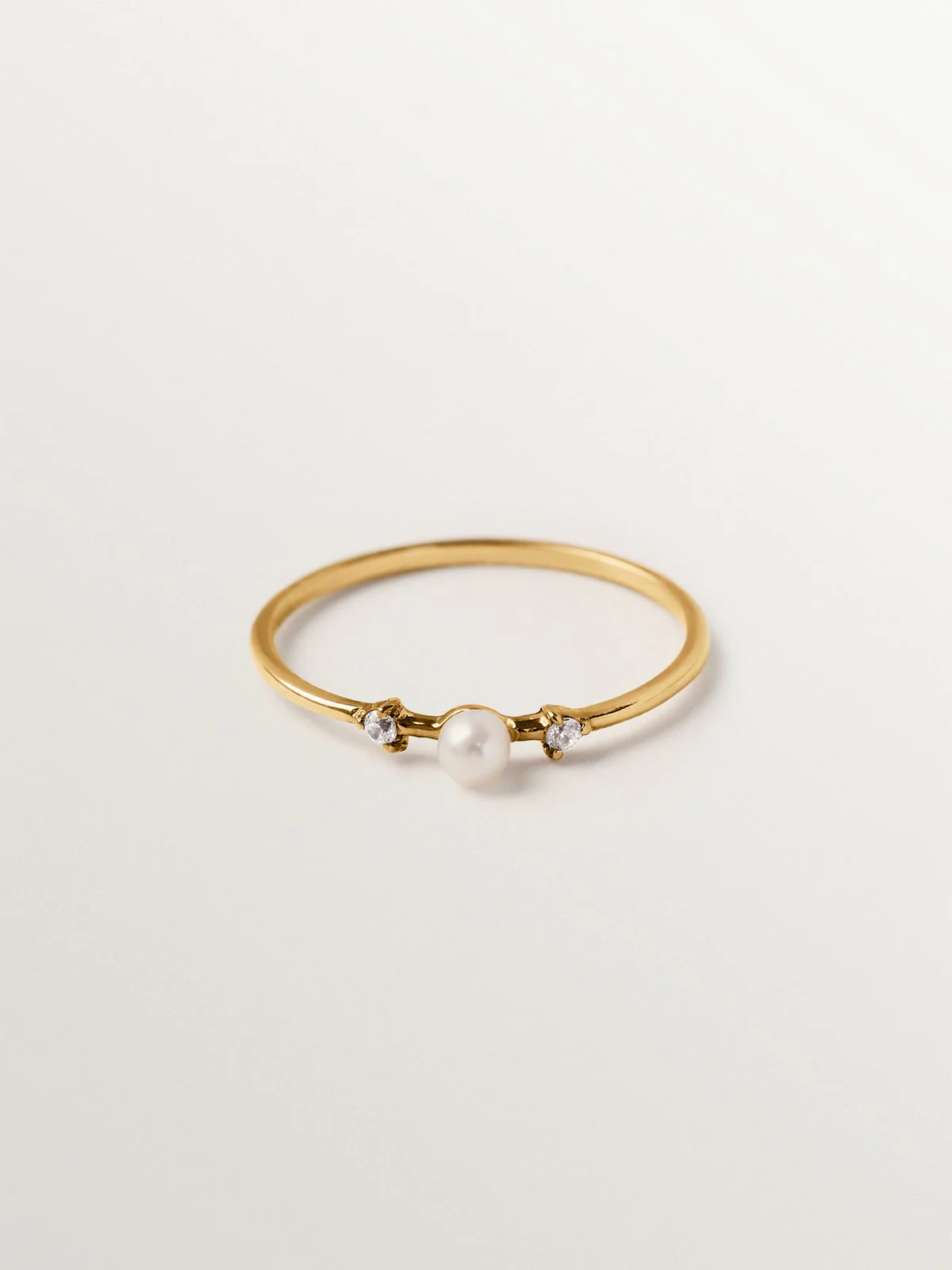 Anillo de plata 925 bañada en oro amarillo de 18K con perla y topacios blancos - Image 3