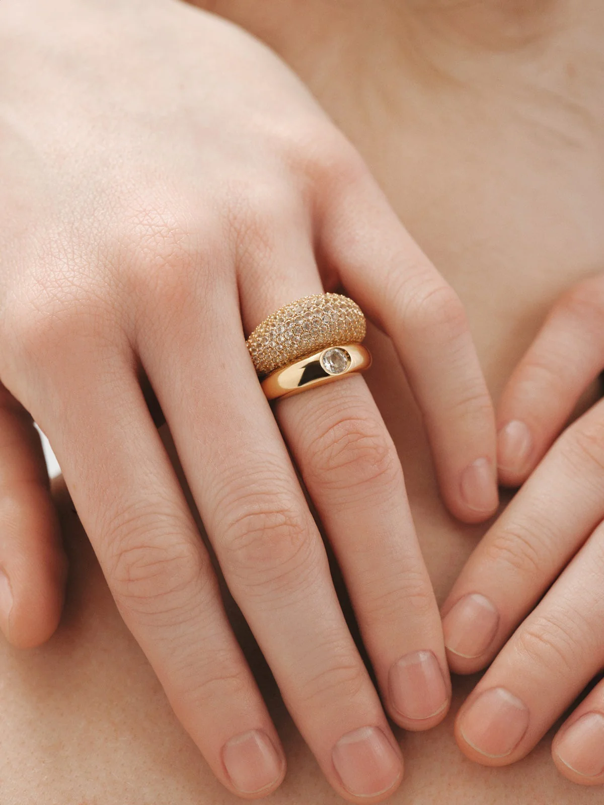 Anillo de plata 925 bañada en oro amarillo de 18K con topacio blanco - Image 6