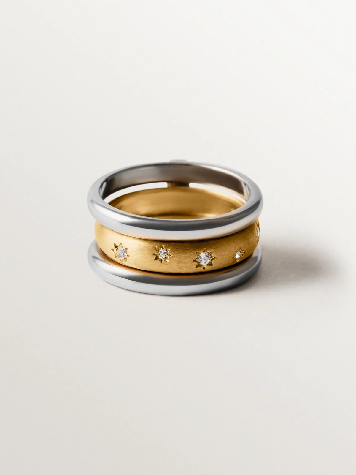 Anillo de plata 925 bañada en oro amarillo de 18K con topacios blancos - Image 3
