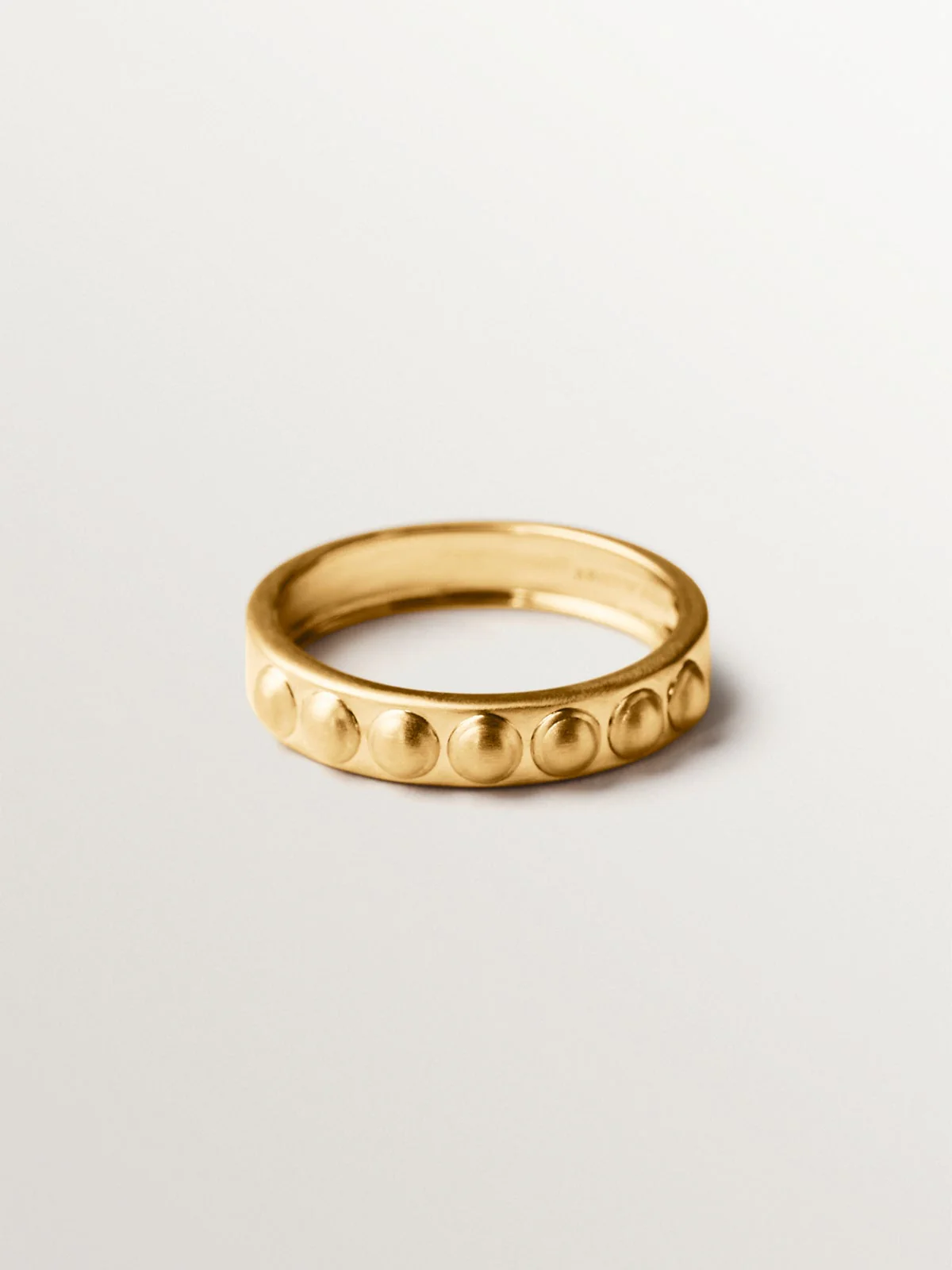Anillo de plata 925 bañada en oro amarillo de 18K y motivos de esferas - Image 4