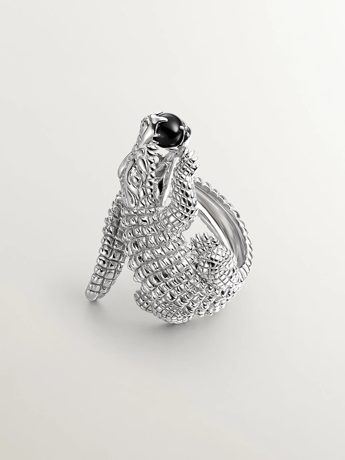 Anillo de plata 925 con forma de cocodrilo y ónix negro - Image 4