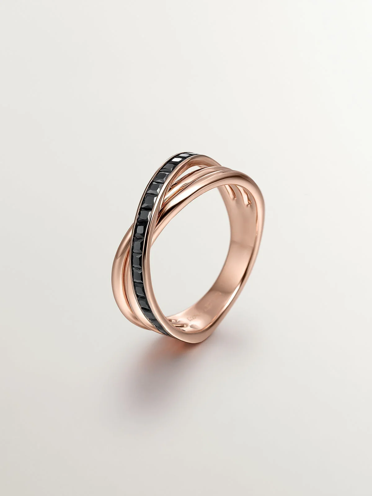 Anillo doble de plata 925 bañada en oro rosa de 18K con espinelas negras - Image 4
