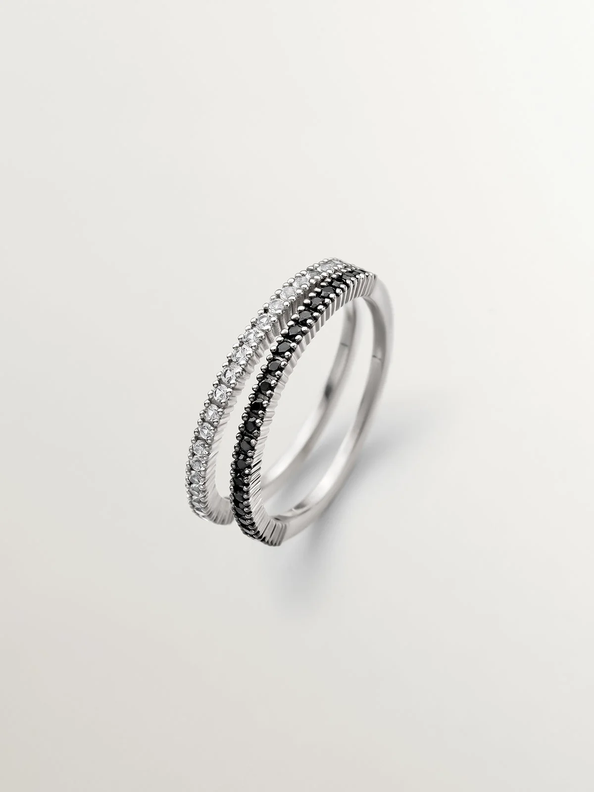 Anillo doble de plata 925 con espinelas negras y topacios blancos