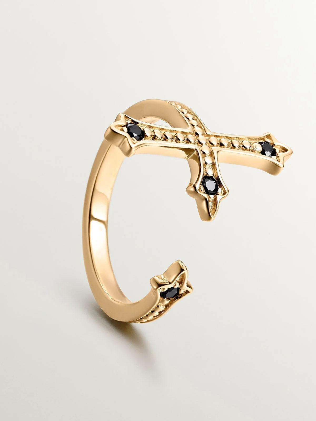 Anillo Tú y Yo de plata 925 bañada en oro amarillo de 18K con forma de cruz y espinelas negras - Image 5