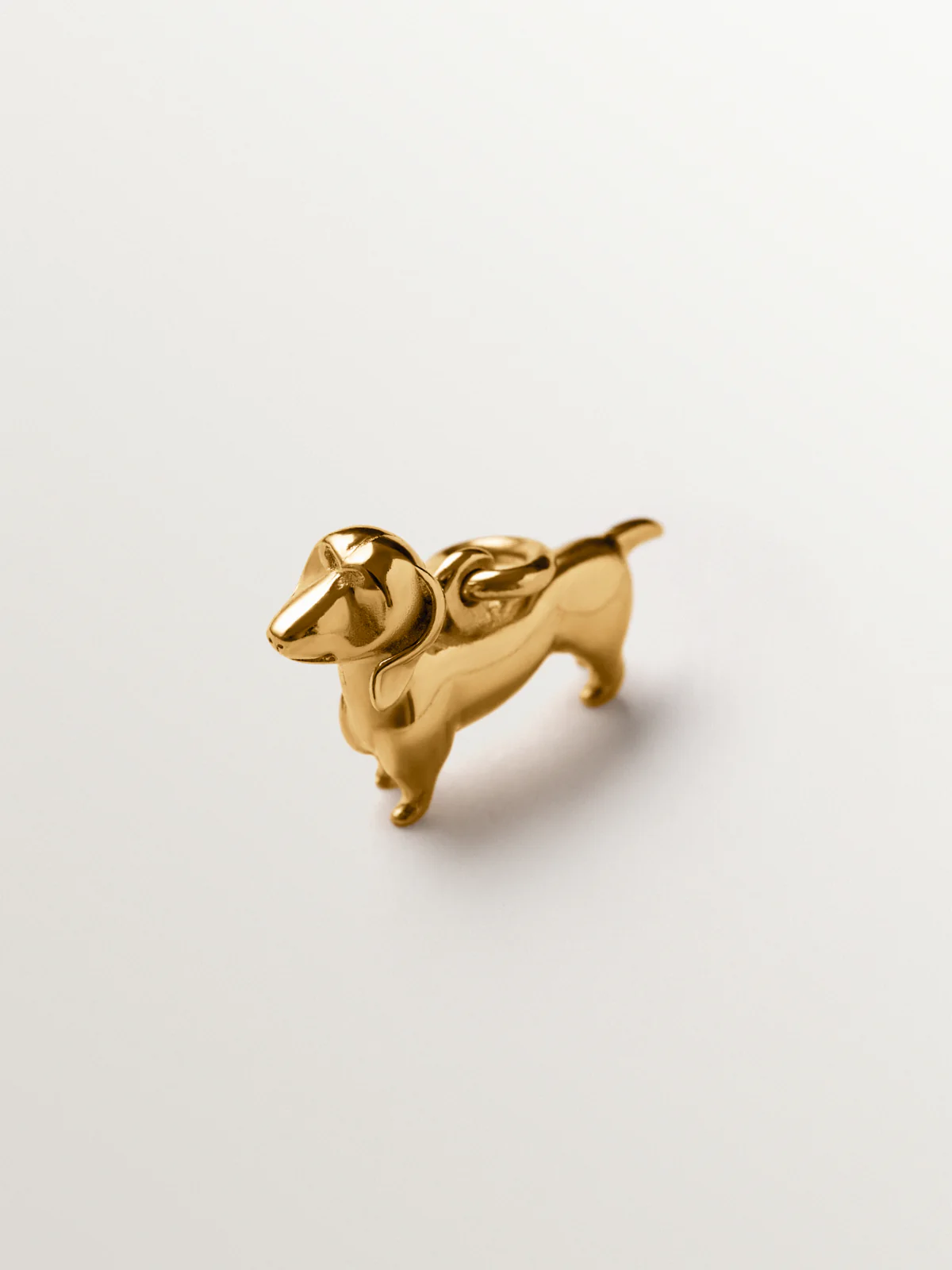 Charm de plata 925 bañada en oro amarillo de 18K con forma de perro - Image 3