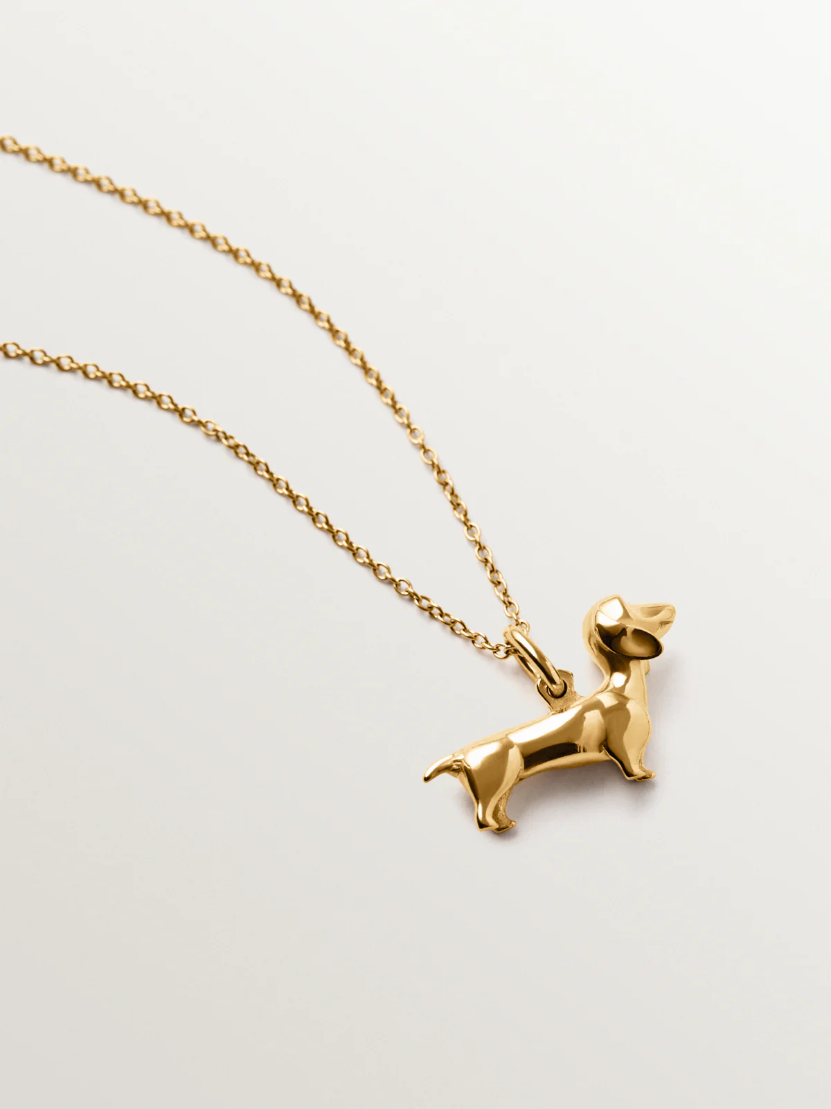 Charm de plata 925 bañada en oro amarillo de 18K con forma de perro - Image 5