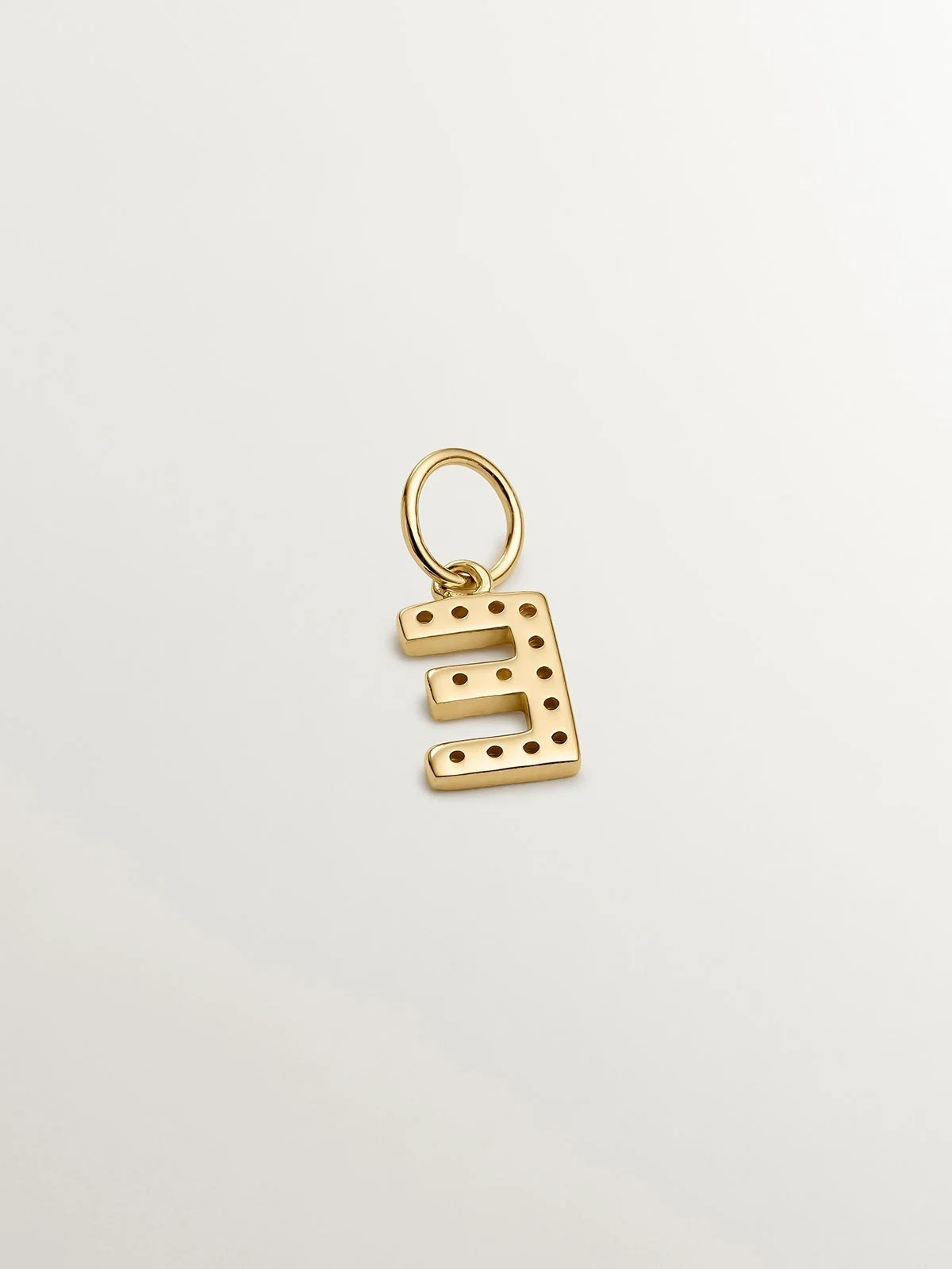 Charm de plata 925 bañada en oro amarillo de 18K y topacios blancos inicial E - Image 3