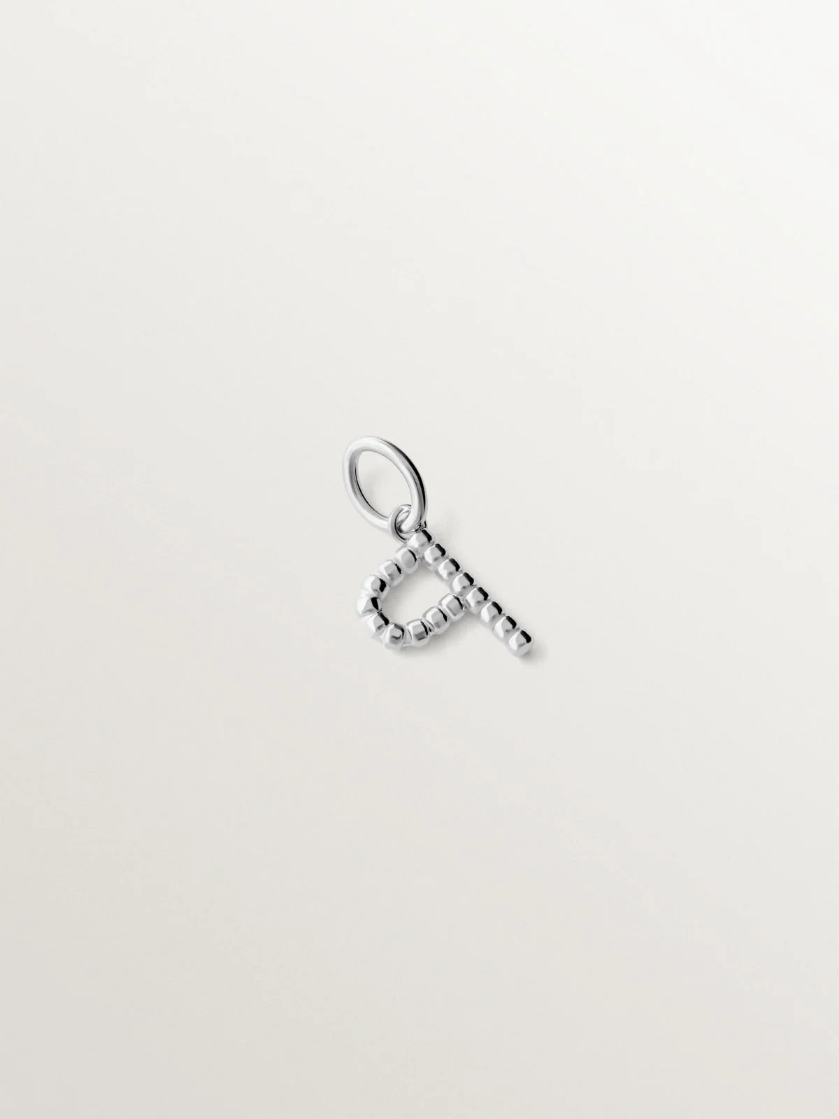 Charm de plata 925 con letra P y motivos de esferas - Image 3