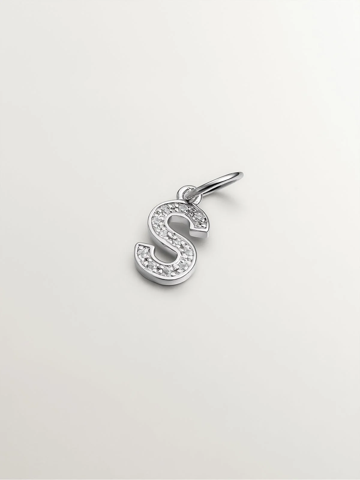 Charm de plata 925 y topacios blancos inicial S