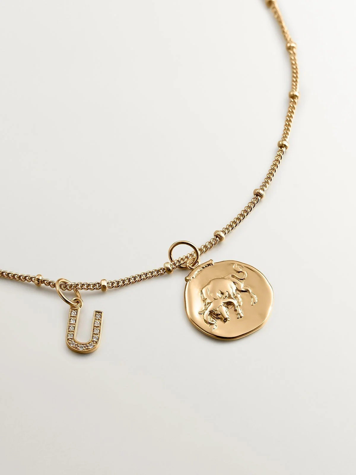 Charm Tauro de plata 925 bañada en oro amarillo de 18K - Image 5