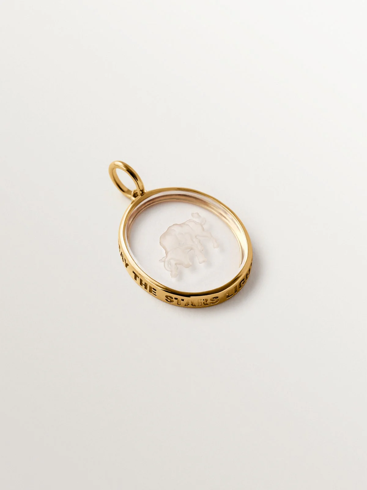 Charm Tauro de plata 925 bañada en oro amarillo de 18K y cristal de roca