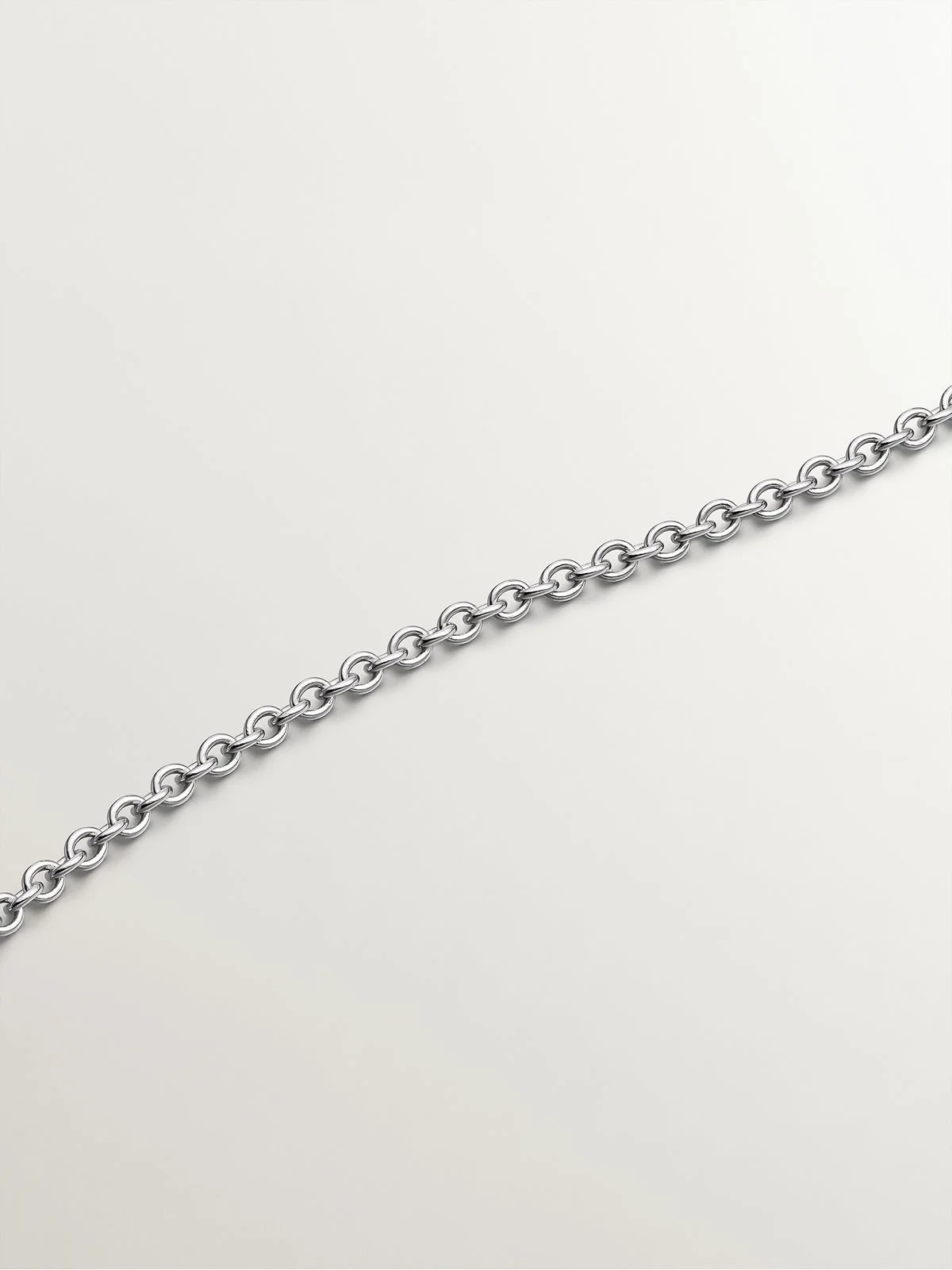 Colgante de oro blanco de 18K con diamante 0,20 cts - Image 5
