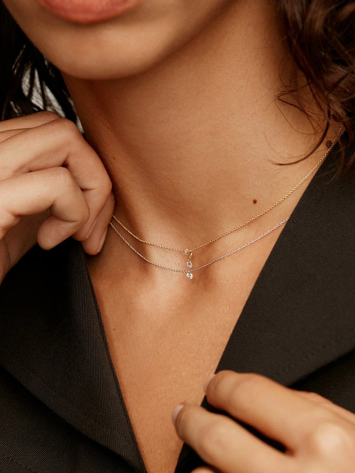 Colgante de oro blanco de 18K con diamante - Image 5