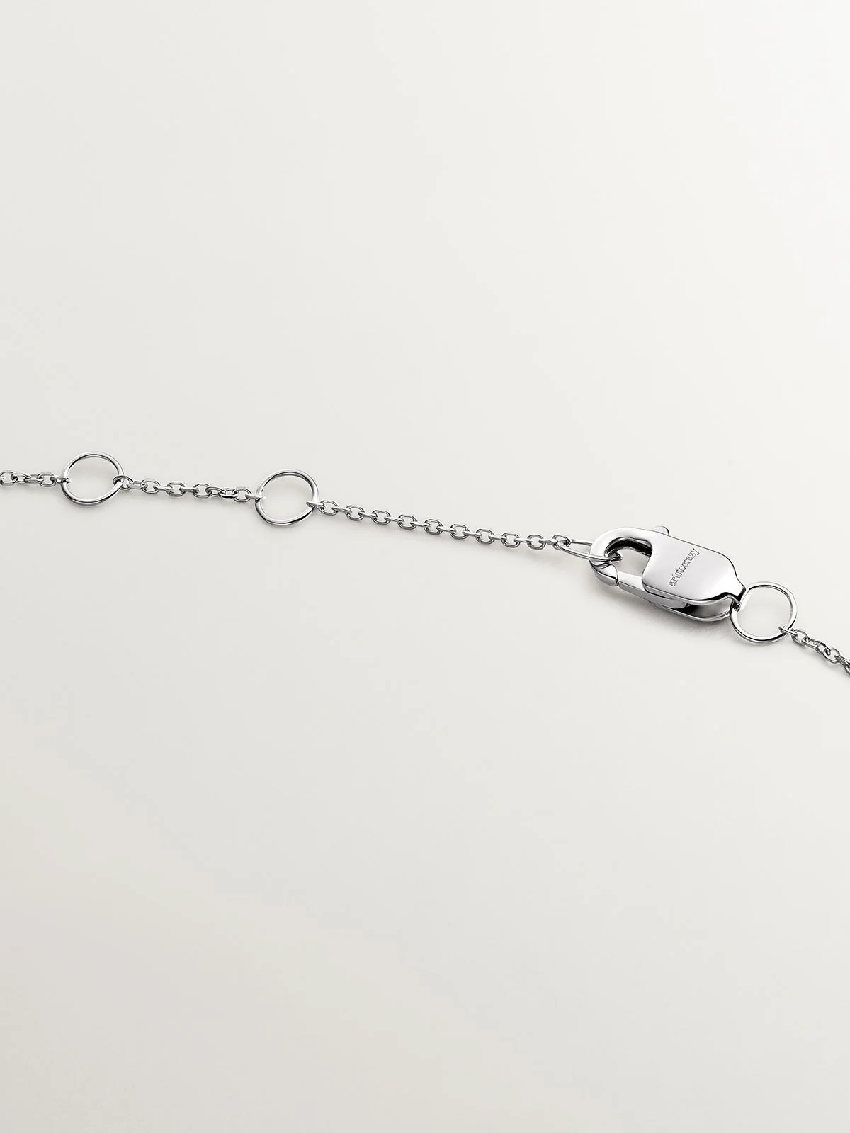 Colgante de oro blanco de 18K con estrella de diamantes - Image 7