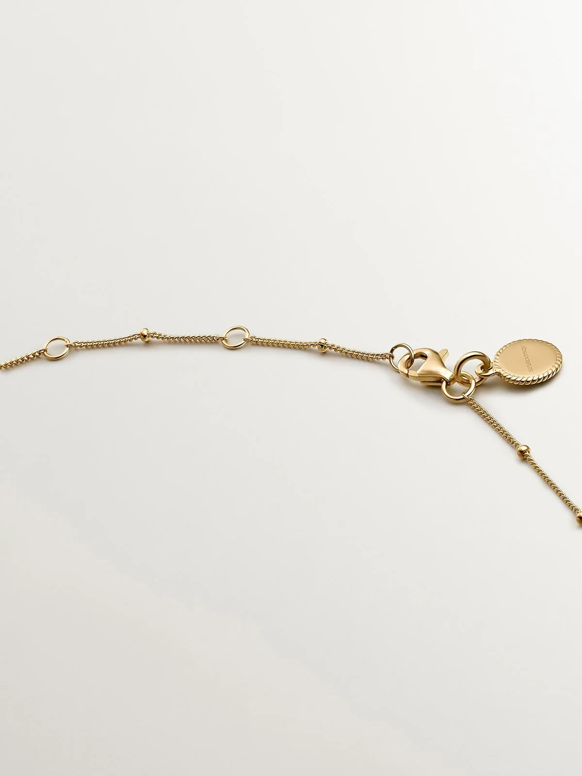 Colgante de plata 925 bañada en oro amarillo de 18K con luna y topacios blancos - Image 7