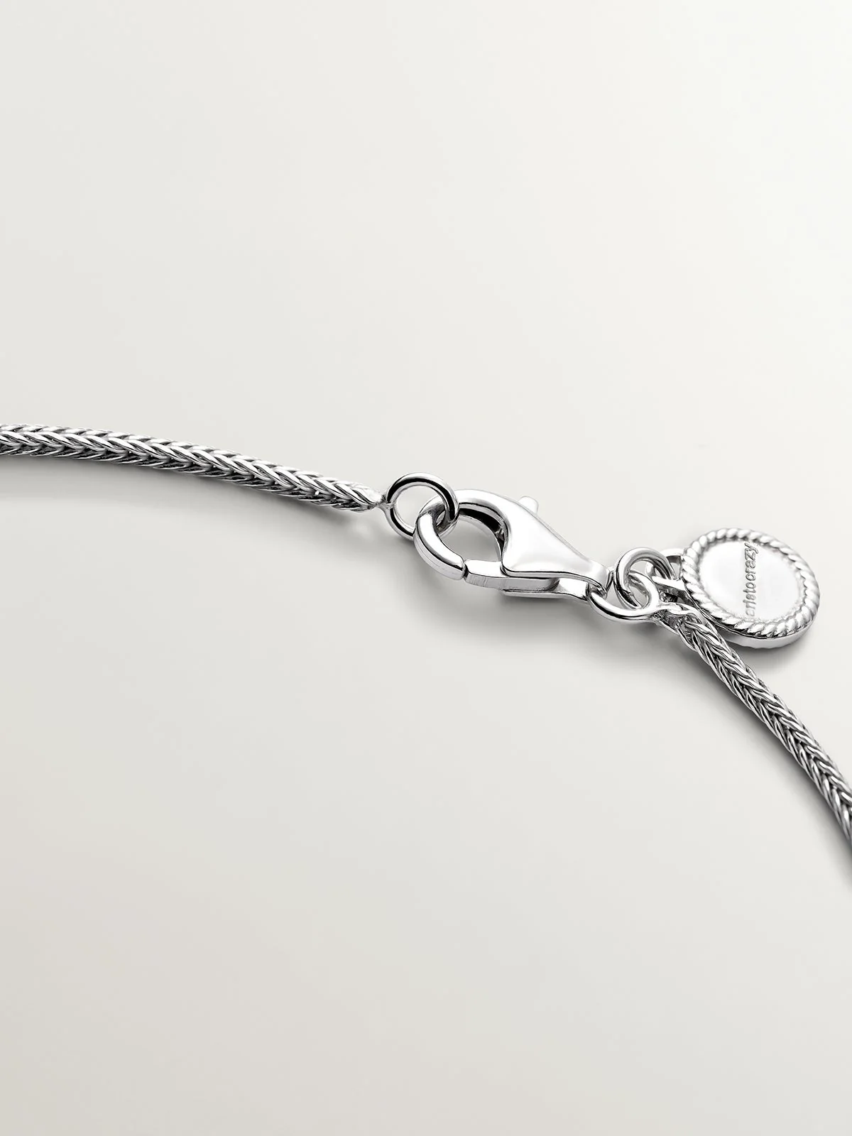 Colgante ovalado de plata 925 con relieve - Image 7