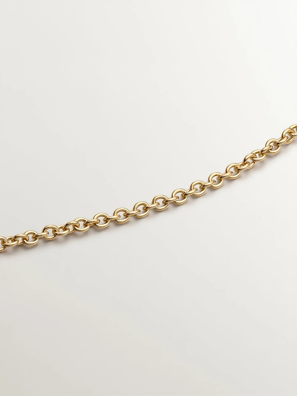 Colgante solitario de oro amarillo de 18K con diamante de 0,15 cts - Image 4