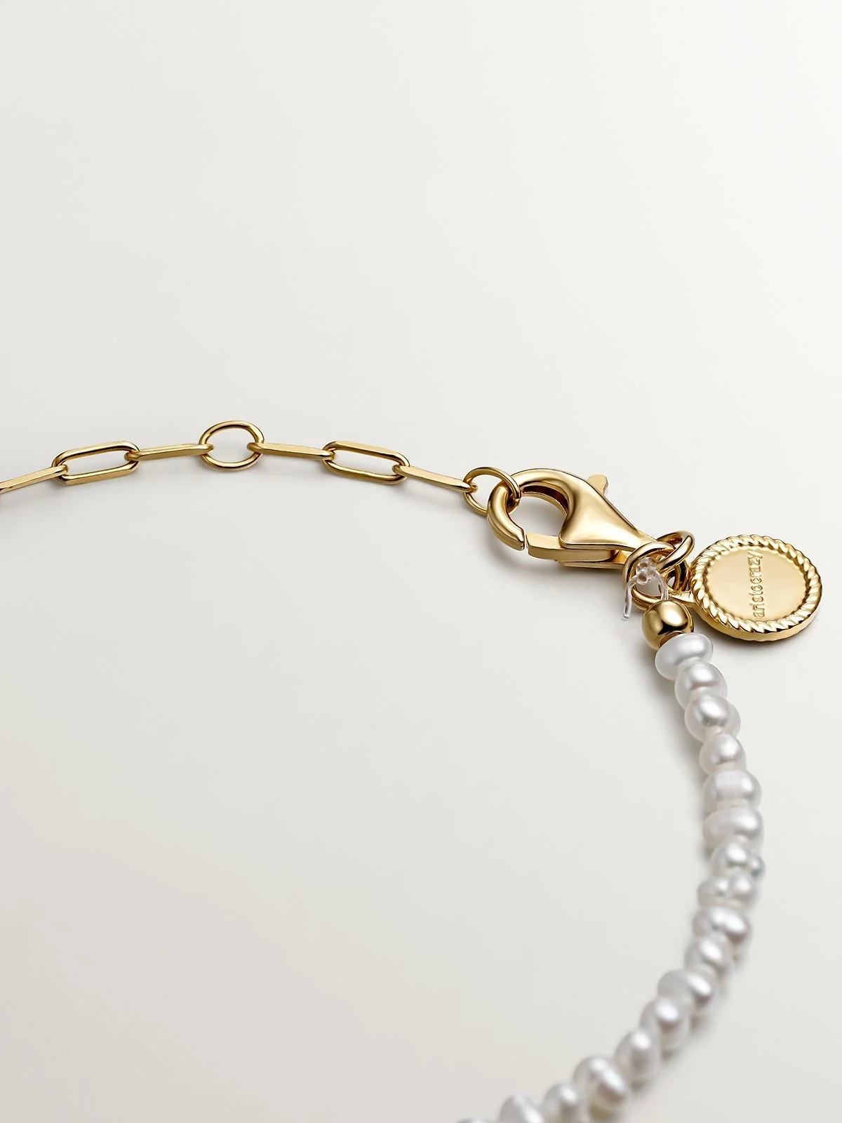 Collar de eslabones de plata 925 bañada en oro amarillo de 18K con perlas - Image 4