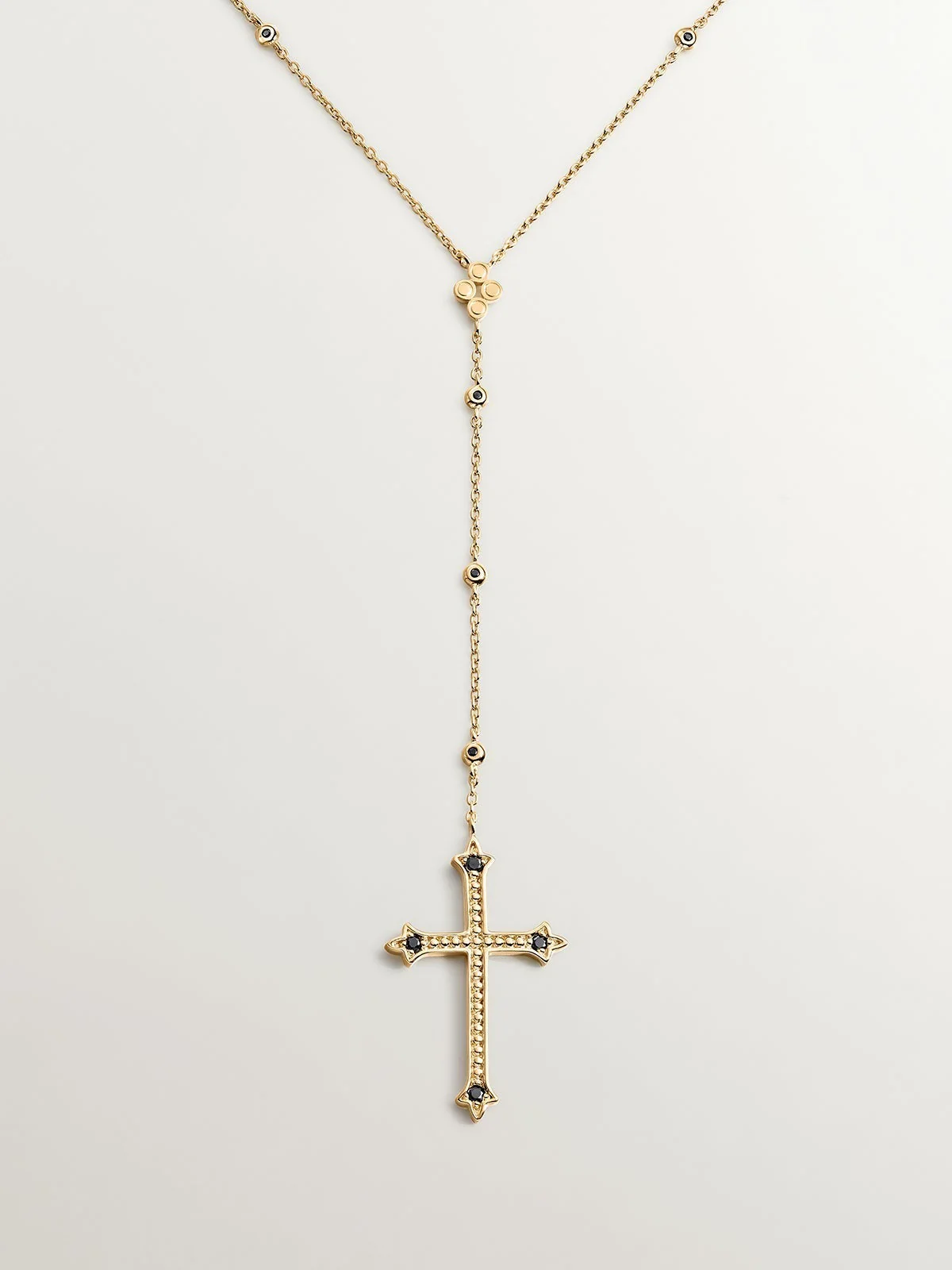Collar de plata 925 bañada en oro amarillo de 18K con cruz grande y espinelas
