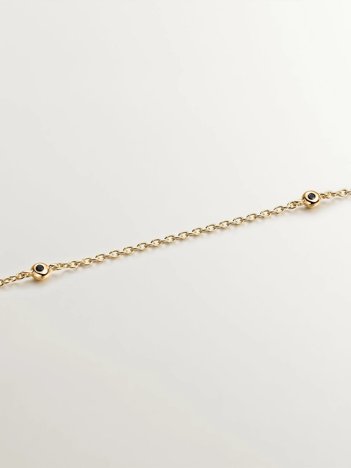 Collar de plata 925 bañada en oro amarillo de 18K con cruz grande y espinelas - Image 5