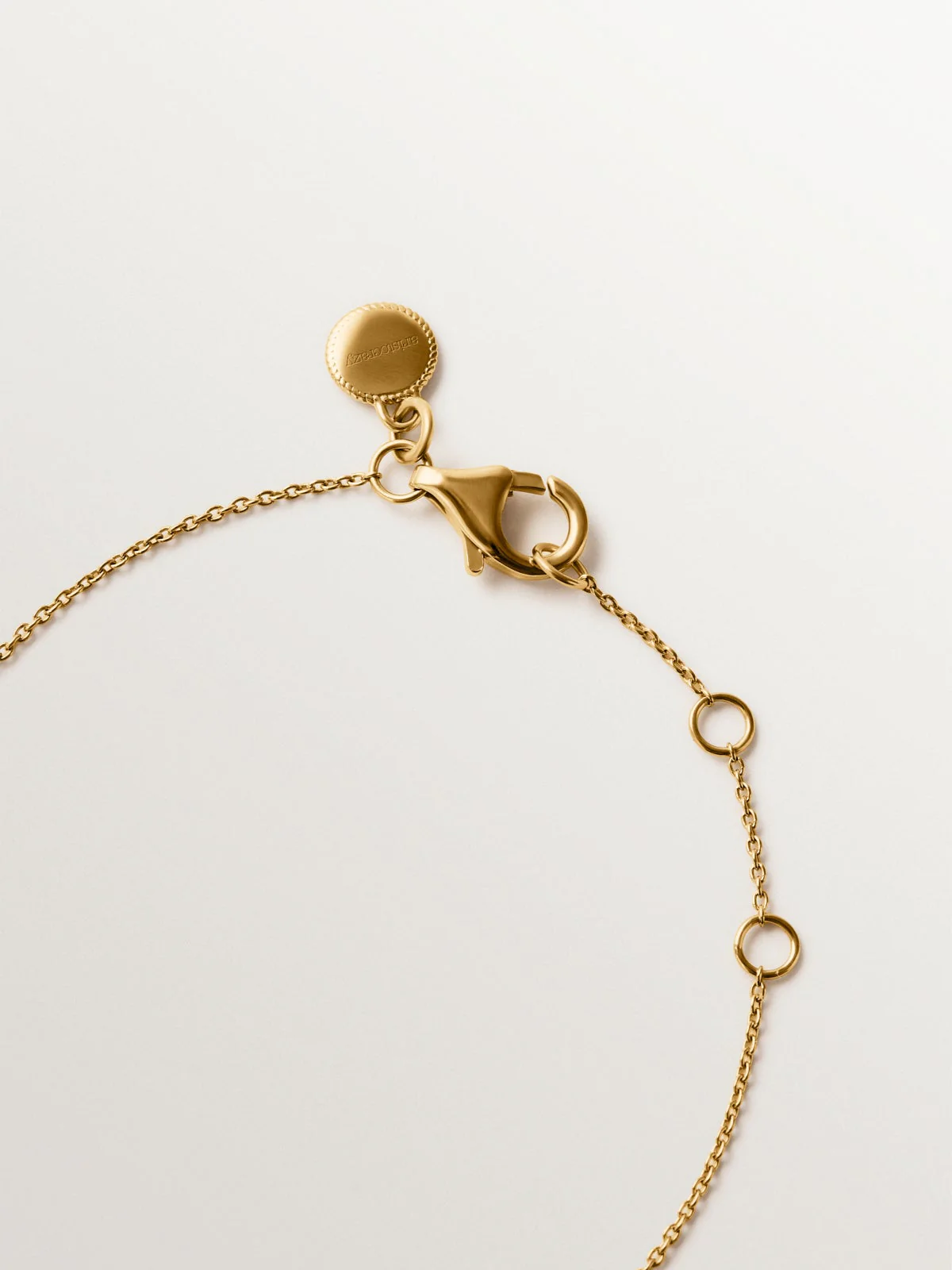 Collar de plata 925 bañada en oro amarillo de 18K con luna y topacio blanco - Image 5