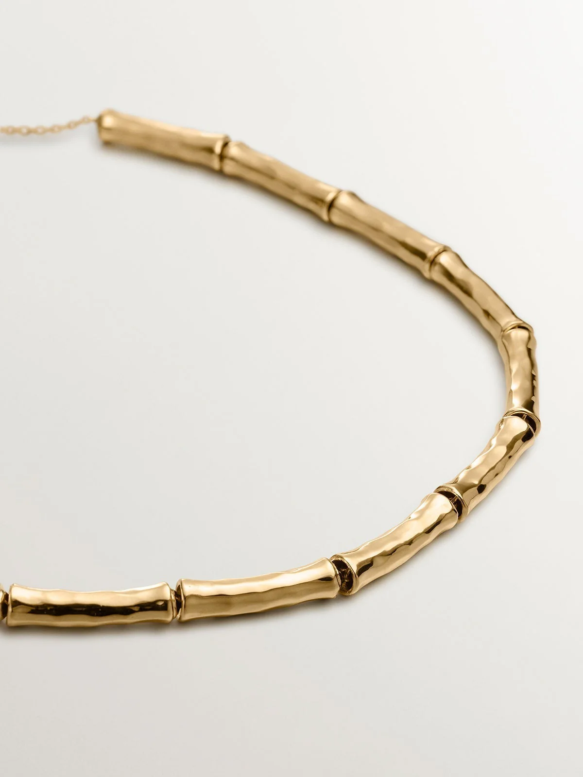 Collar de plata 925 bañada en oro amarillo de 18K con textura de bambú - Image 3