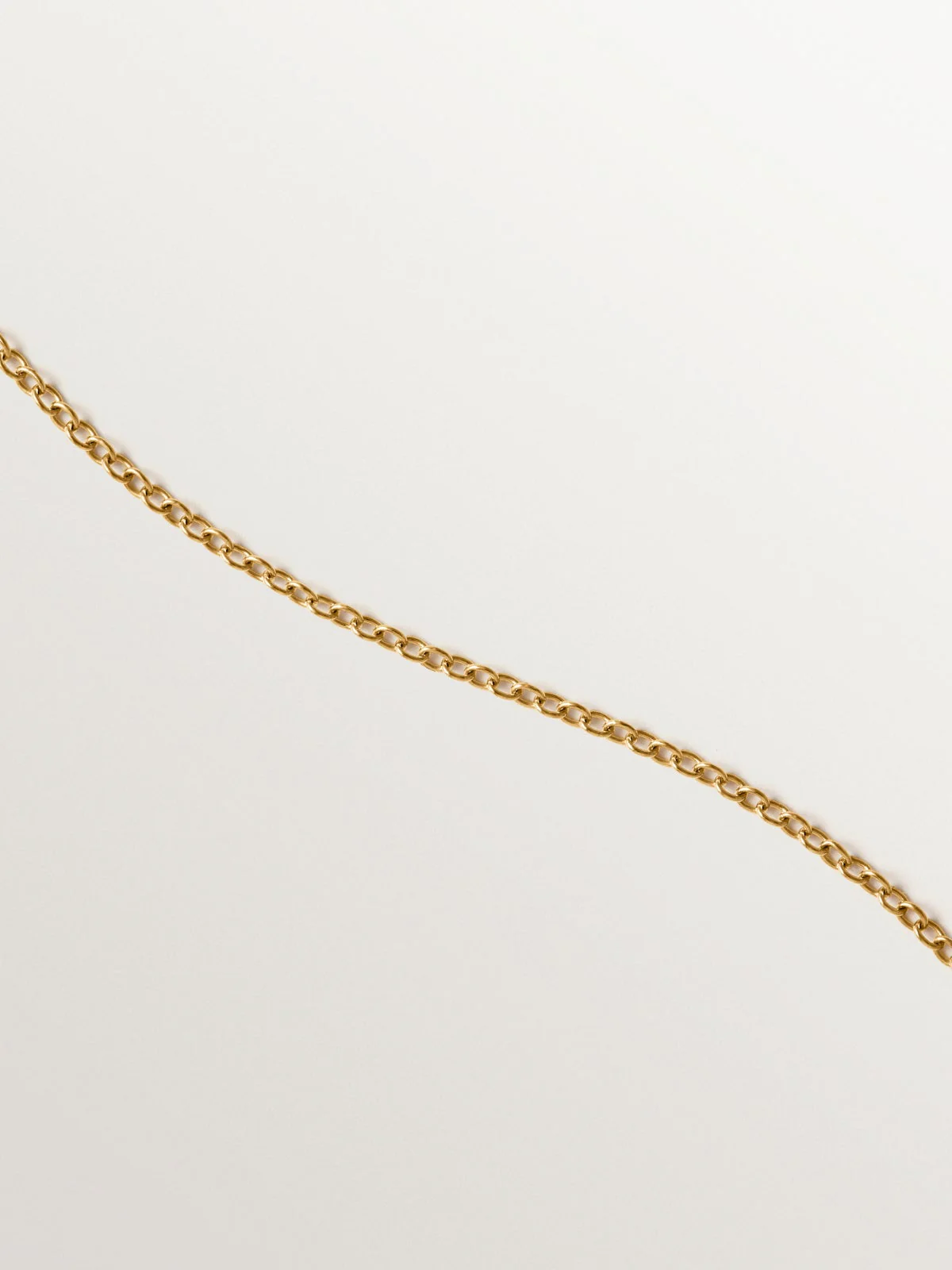 Collar de plata 925 bañada en oro de 18K con motivos y perlas colgantes - Image 3