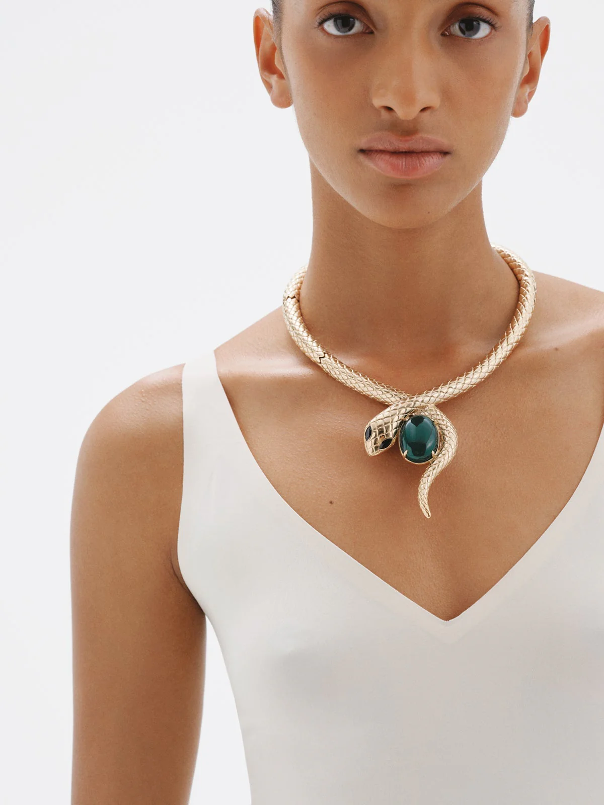 Collar de serpiente en plata 925 bañada en oro amarillo de 18K con ónix verde y espinelas negras - Image 4