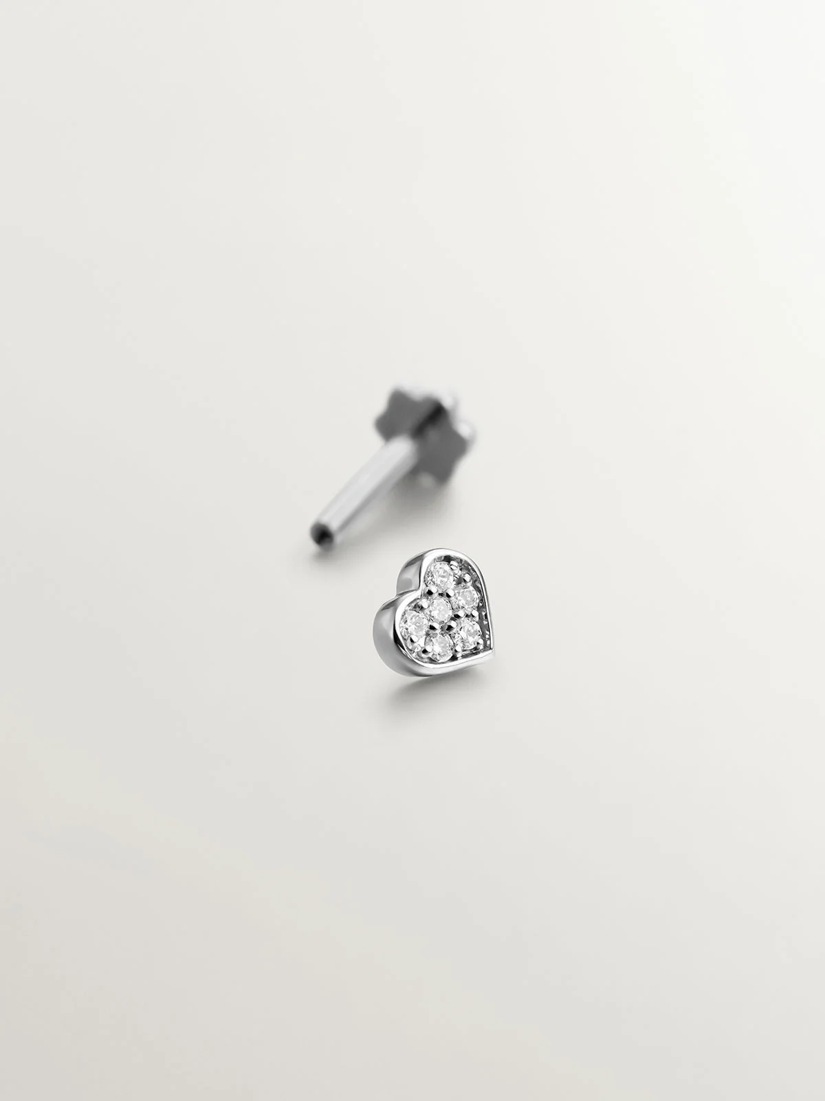 Pendiente individual de oro blanco de 18K con diamantes 0,3 cts - Image 3