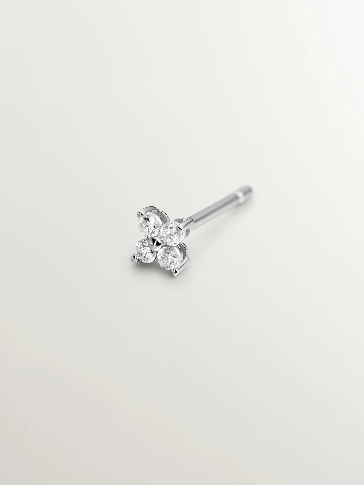 Pendiente individual de oro blanco de 18K con diamantes - Image 3
