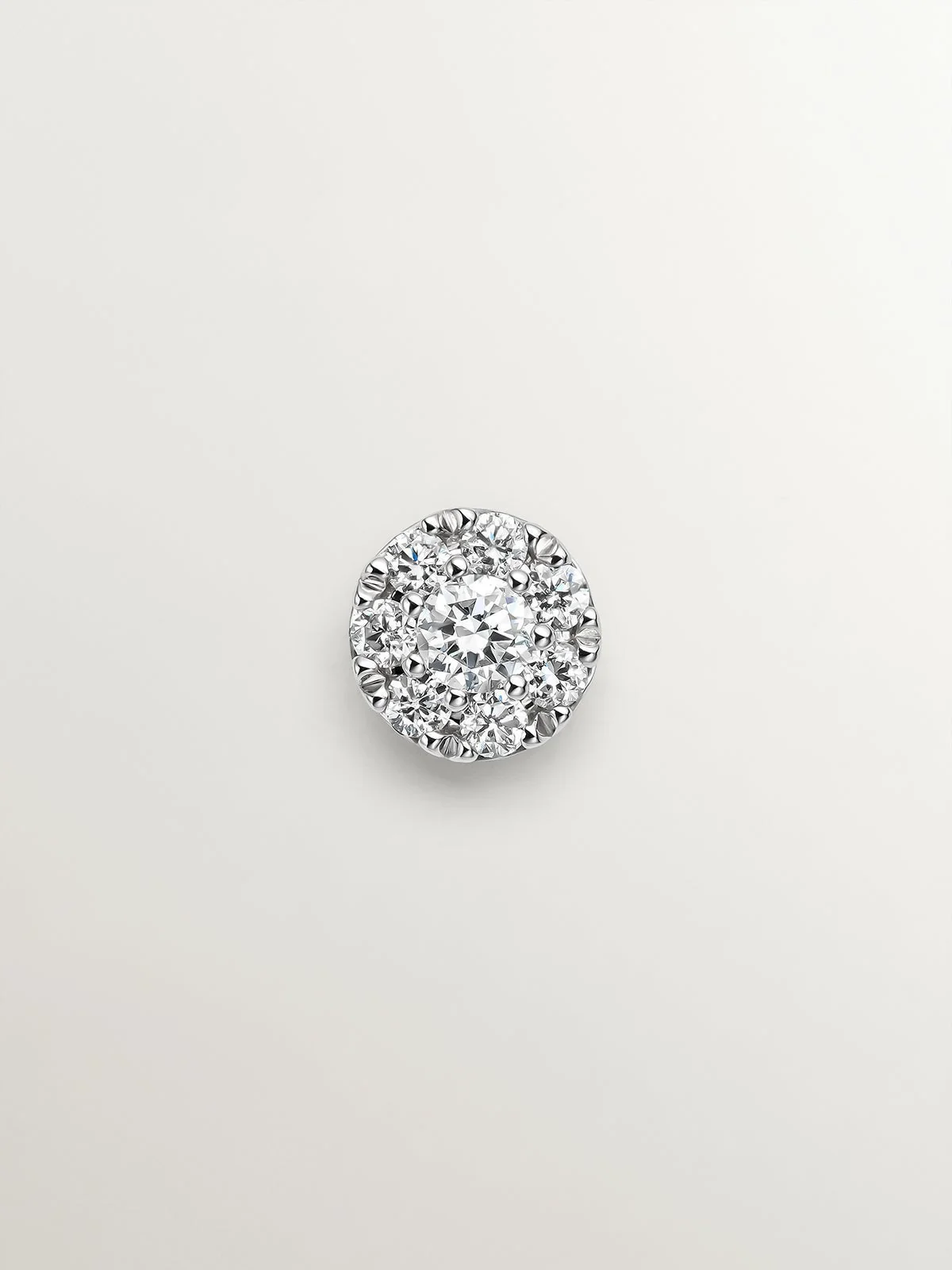 Pendiente individual de oro blanco de 18K con roseta de diamantes 0,06 cts - Image 3