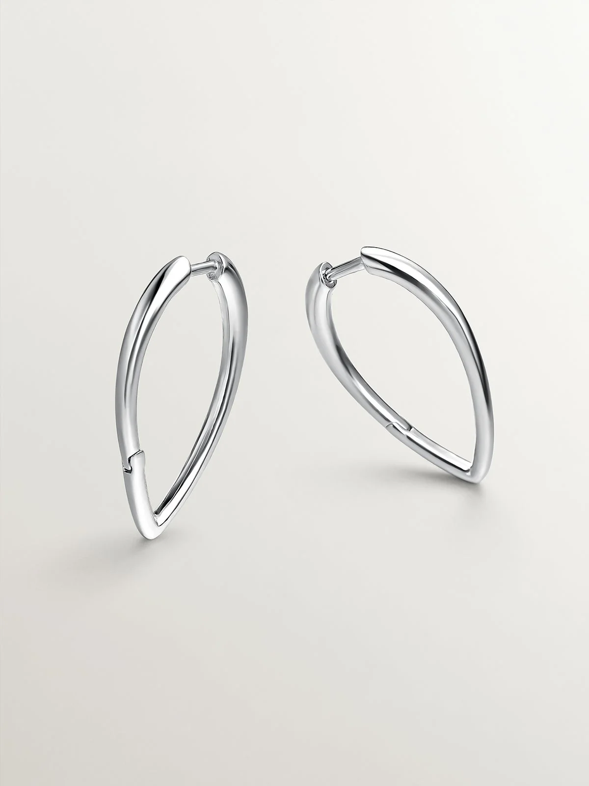 Pendientes de aro grandes de plata 925 con forma de gota