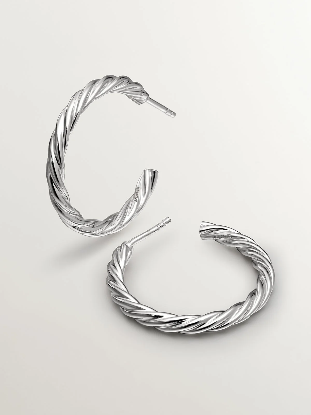 Pendientes de aro grandes de plata 925 con textura gallonada - Image 3