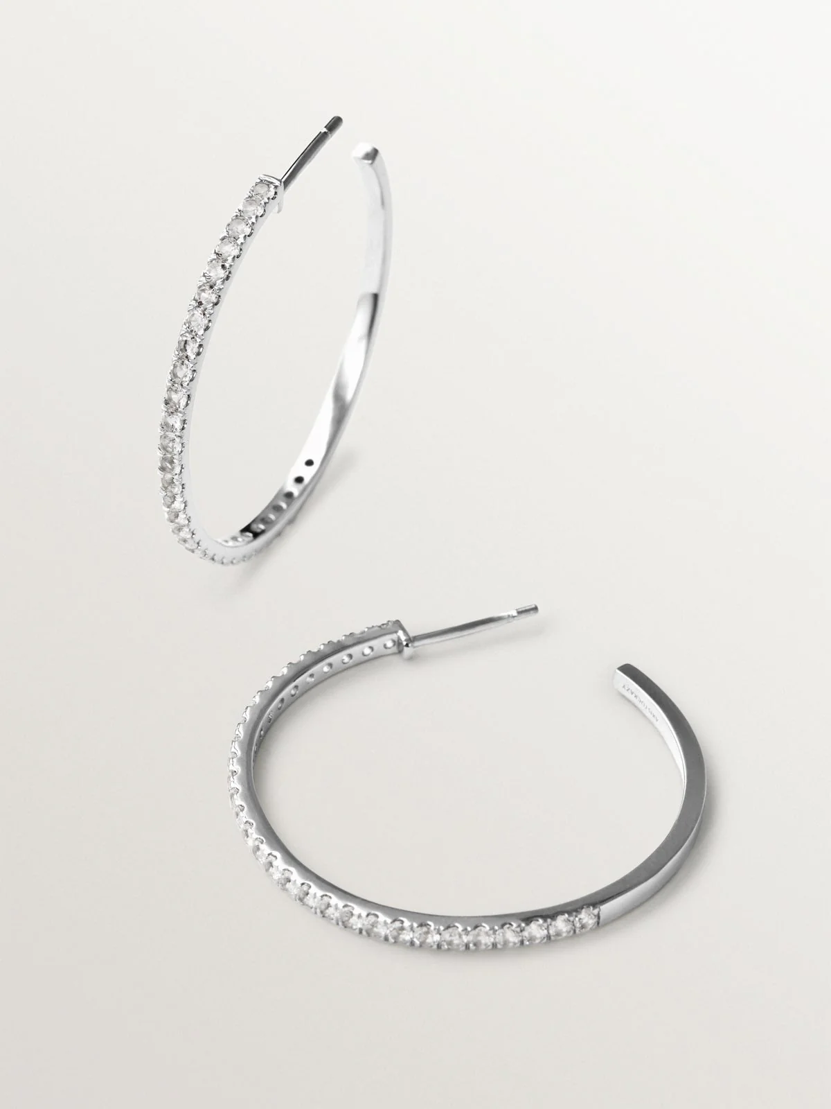Pendientes de aro grandes de plata 925 con topacios blancos - Image 3