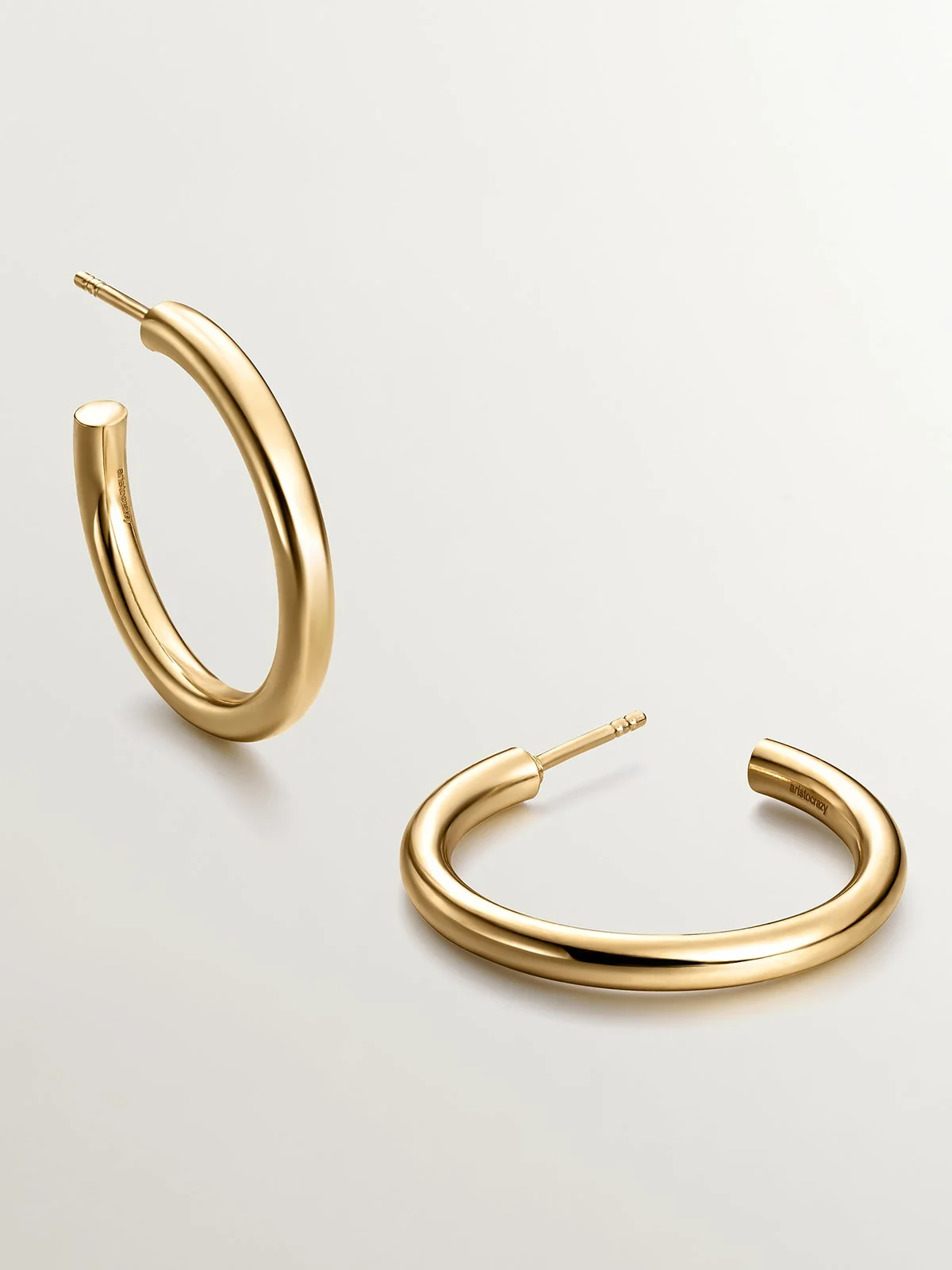 Pendientes de aro medianos de plata 925 bañada en oro amarillo de 18K - Image 3