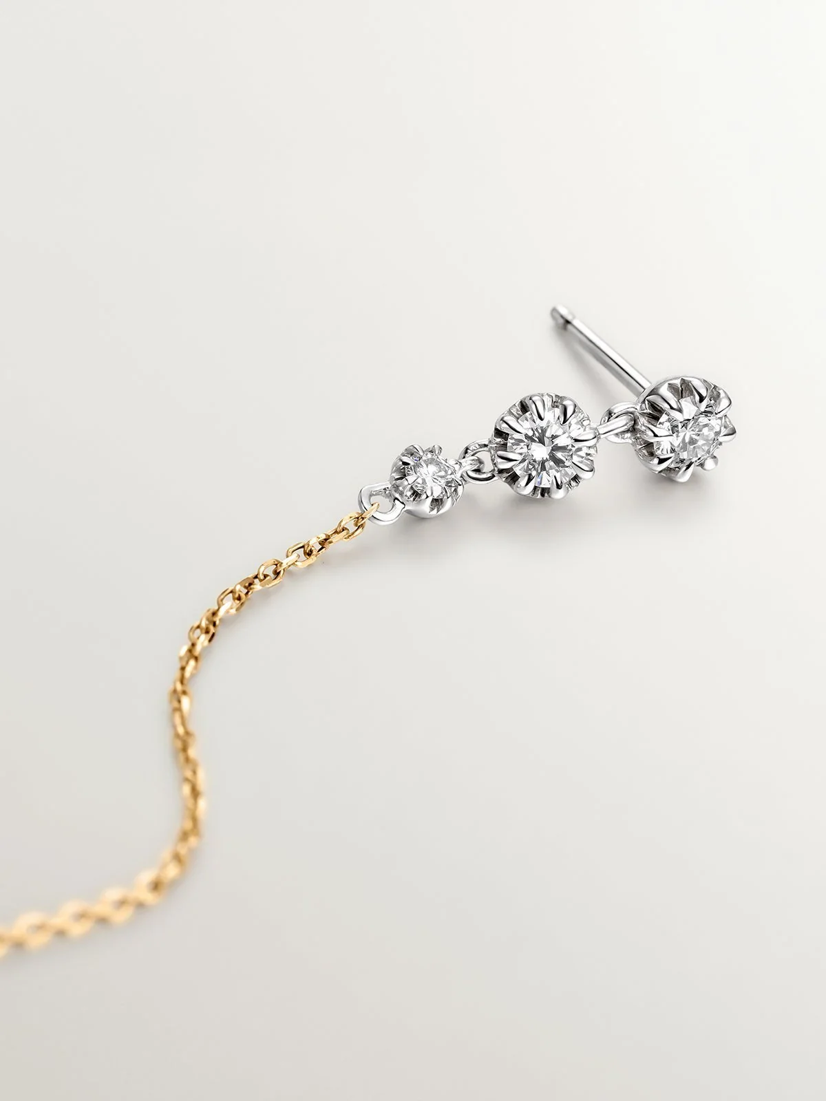 Pendientes de oro blanco y amarillo de 18K con diamantes en talla brillante - Image 5