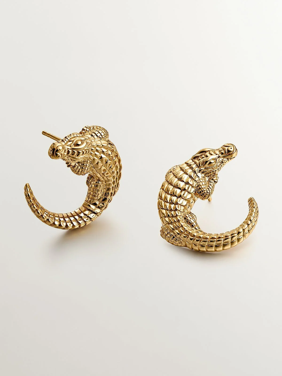 Pendientes de plata 925 bañada en oro amarillo de 18K con forma de cocodrilo - Image 7