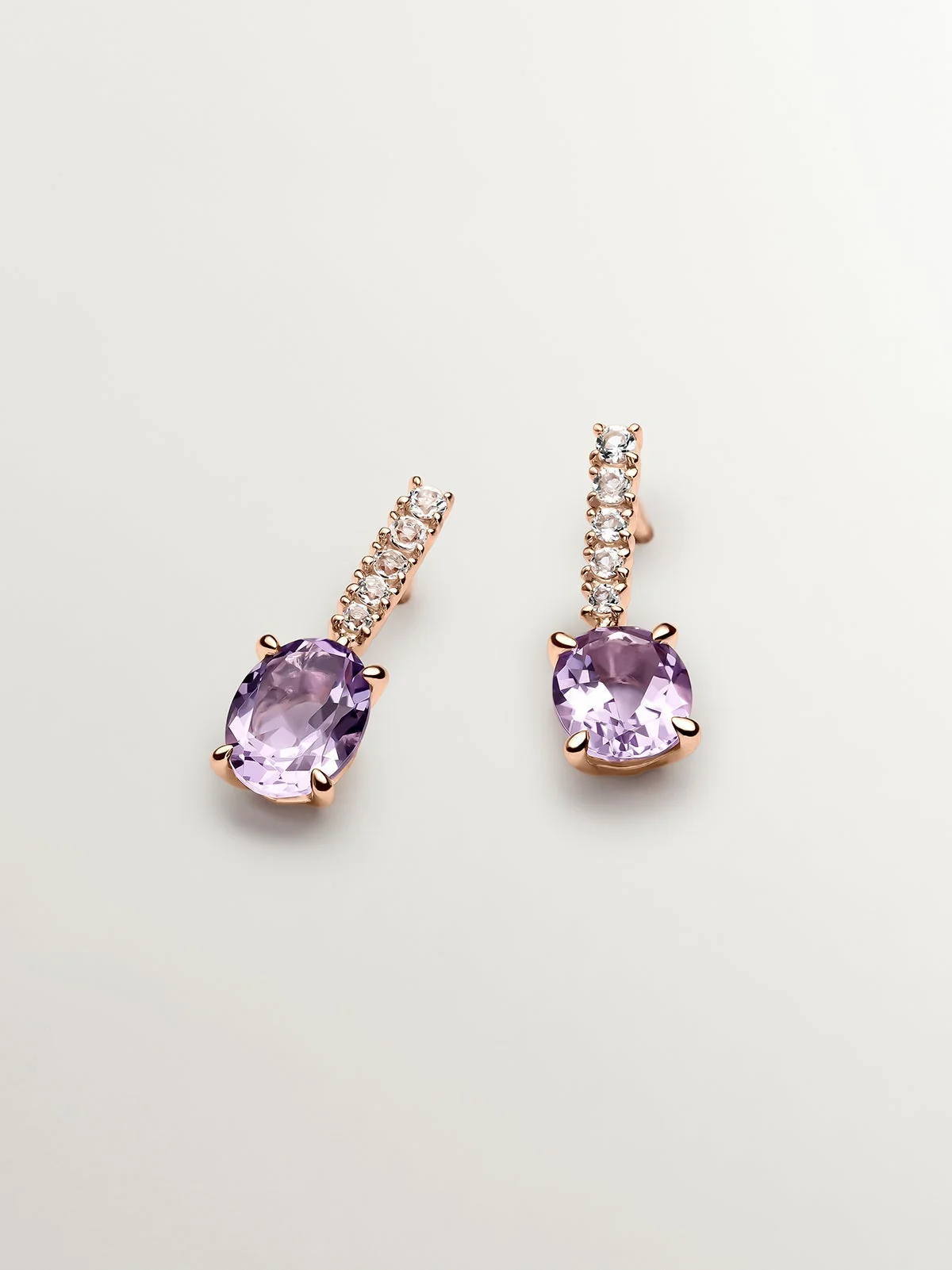 Pendientes de plata 925 bañada en oro rosa de 18K con amatista rosa y topacios blancos
