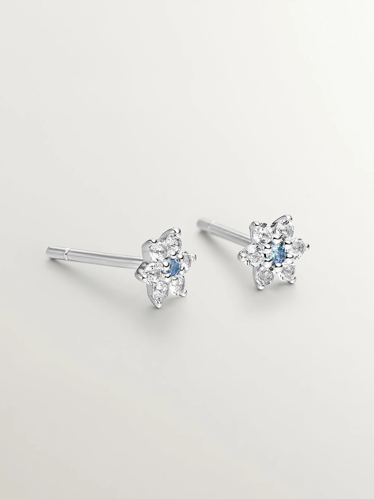 Pendientes de plata 925 en forma de flor con zafiro y topacios - Image 5