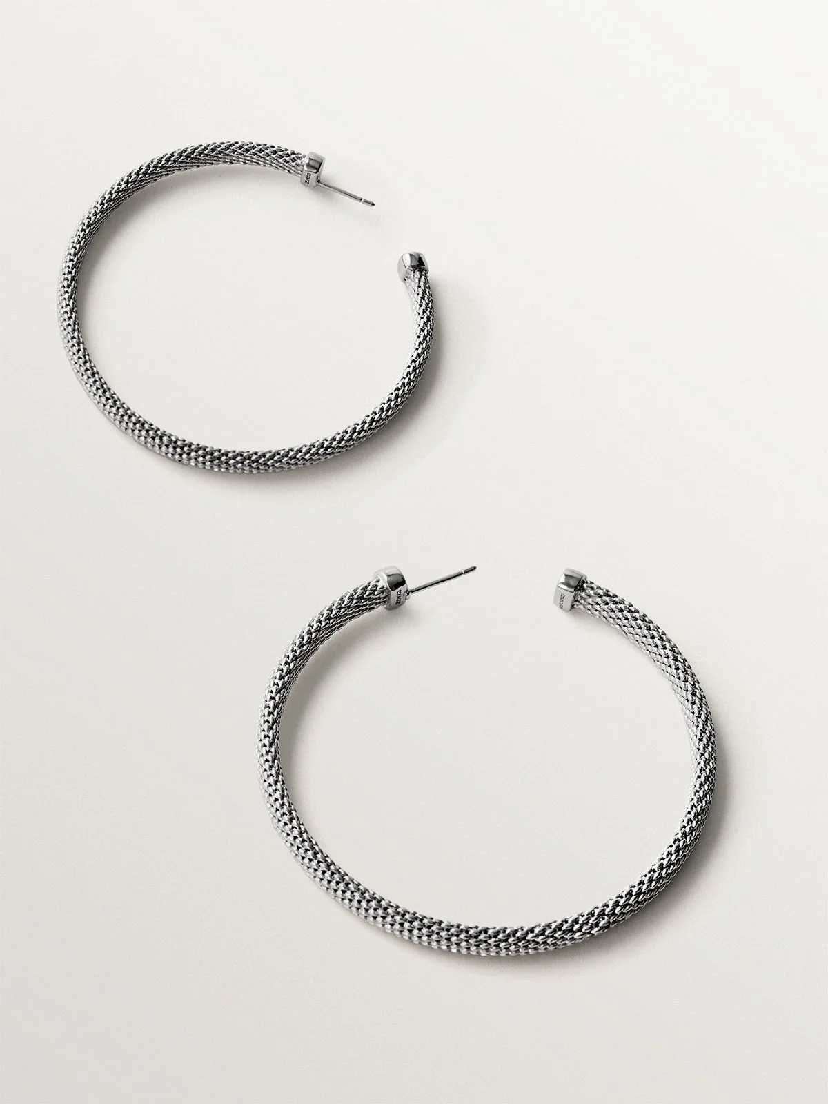 Pendientes grandes de plata 925 con textura de malla - Image 3