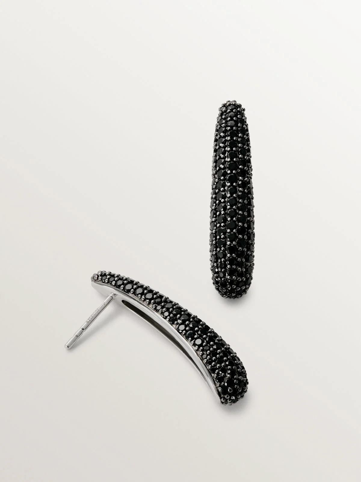 Pendientes largos de plata 925 con pavé de espinelas negras - Image 5