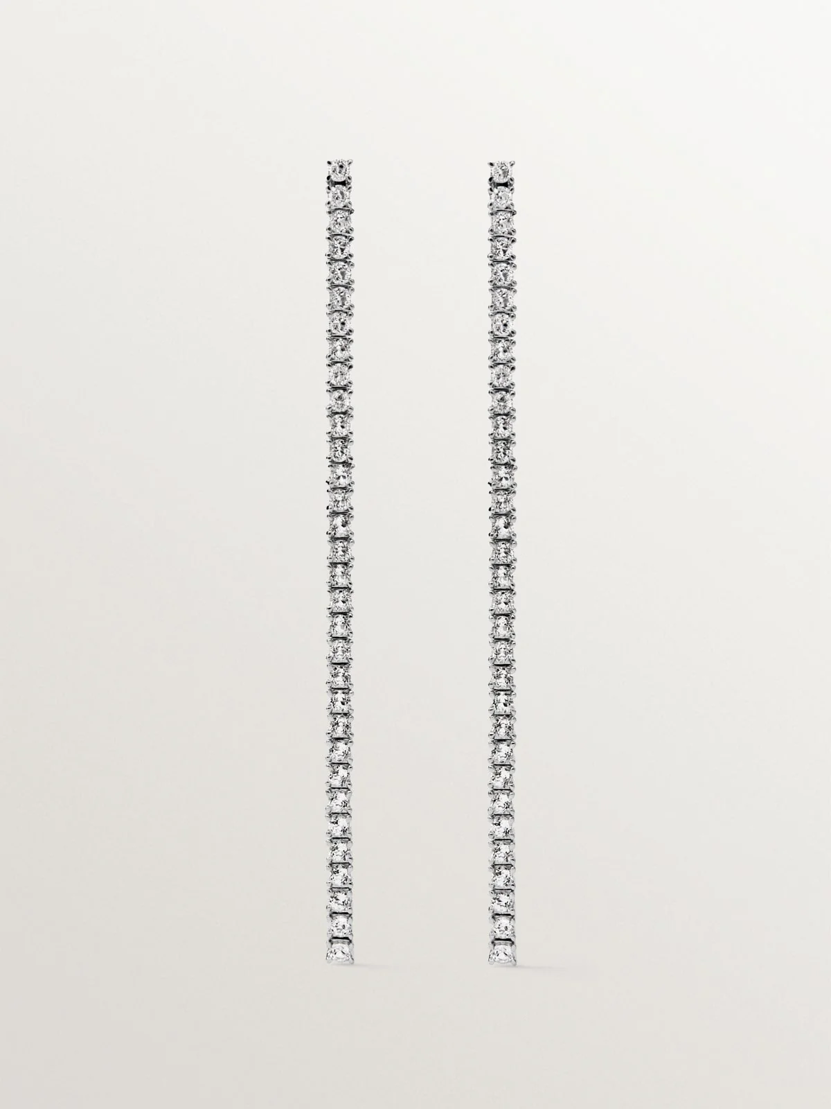 Pendientes largos de plata 925 con topacios blancos