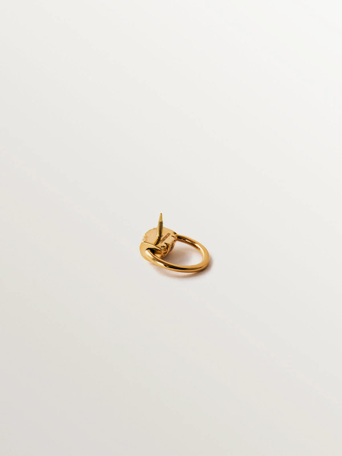 Piercing individual de aro de oro amarillo de 18K con pavé de diamantes - Image 3