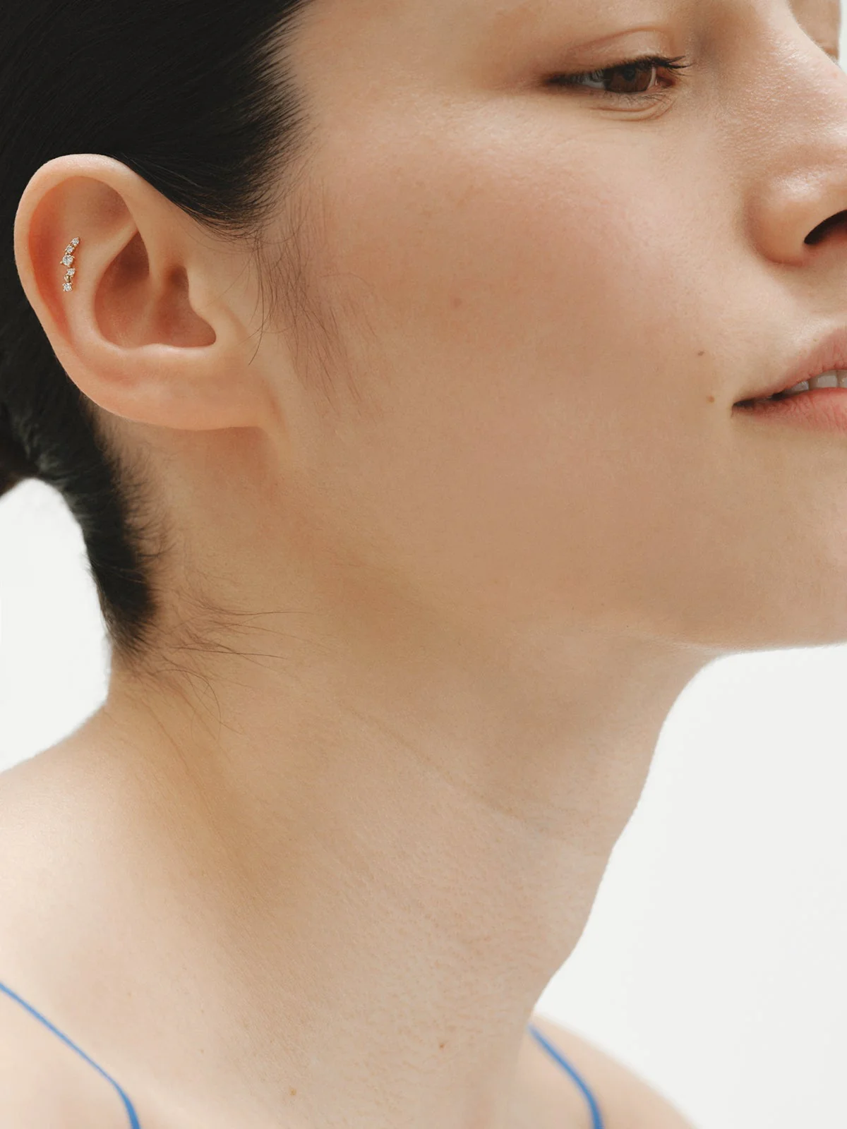 Piercing trepador de oro amarillo de 18K con diamantes - Image 2