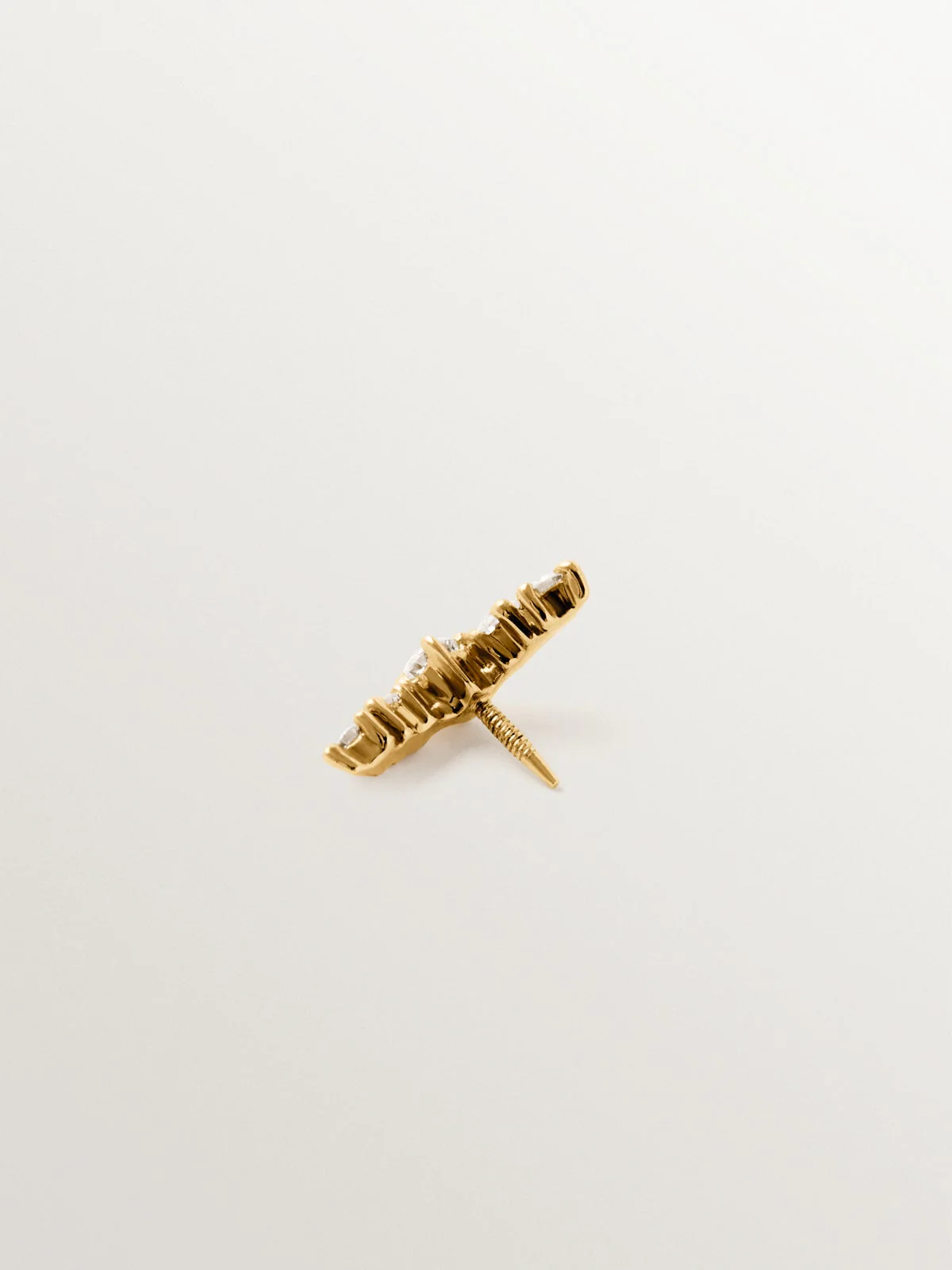 Piercing trepador de oro amarillo de 18K con diamantes - Image 3