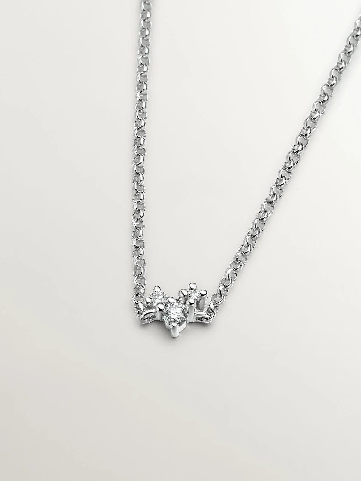 Pulsera de eslabones rolo de oro blanco de 9K con 3 diamantes - Image 3