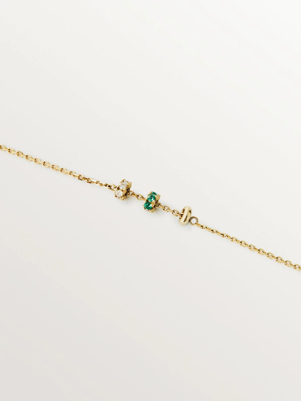 Pulsera de oro amarillo de 9K con esmeraldas y diamantes - Image 3