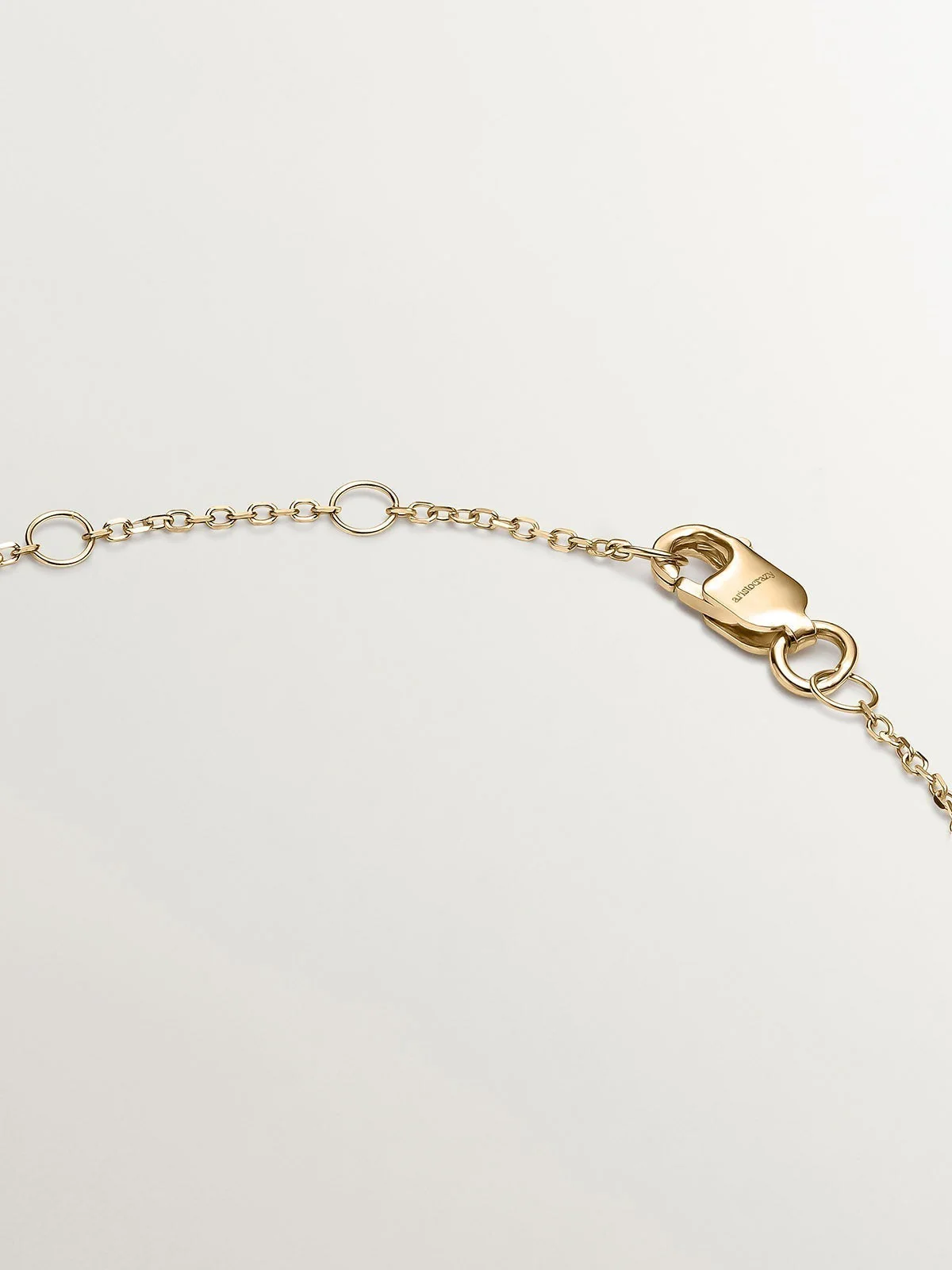 Pulsera de oro amarillo de 9K con zafiro, esmeralda, rubí y diamantes - Image 7