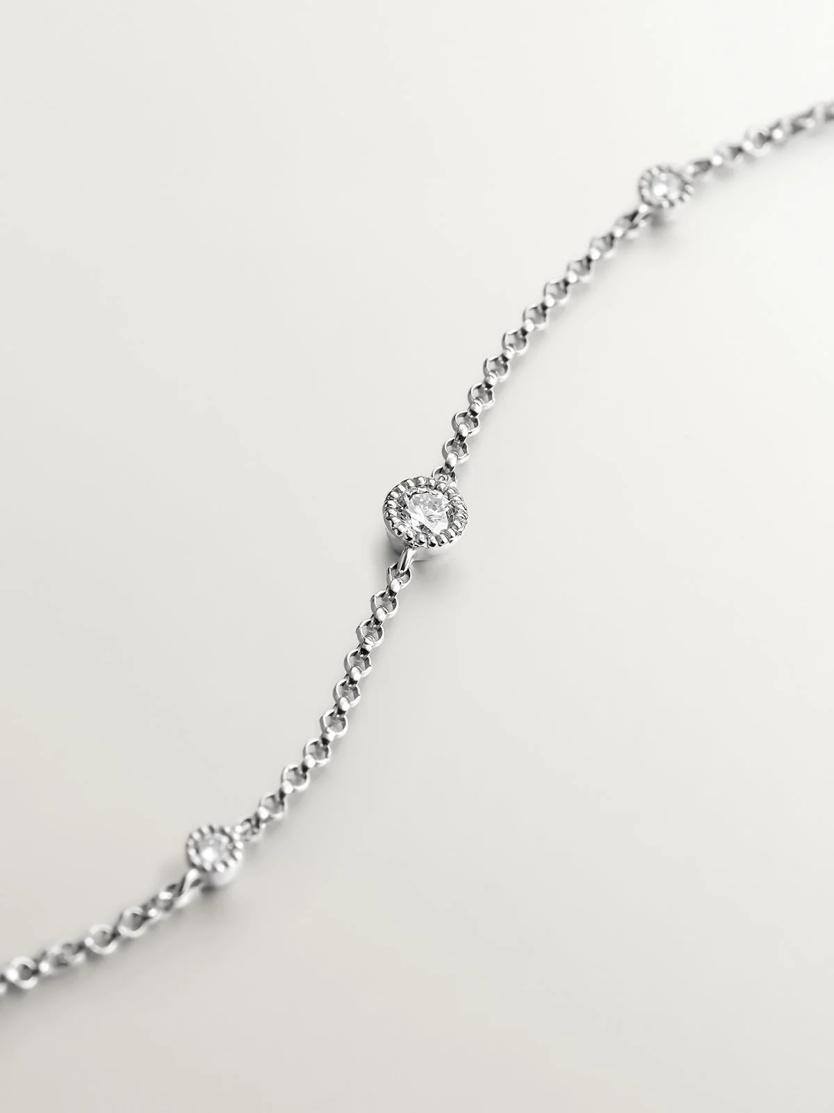 Pulsera de oro blanco de 18K con diamante ISI2 0,097 cts - Image 5