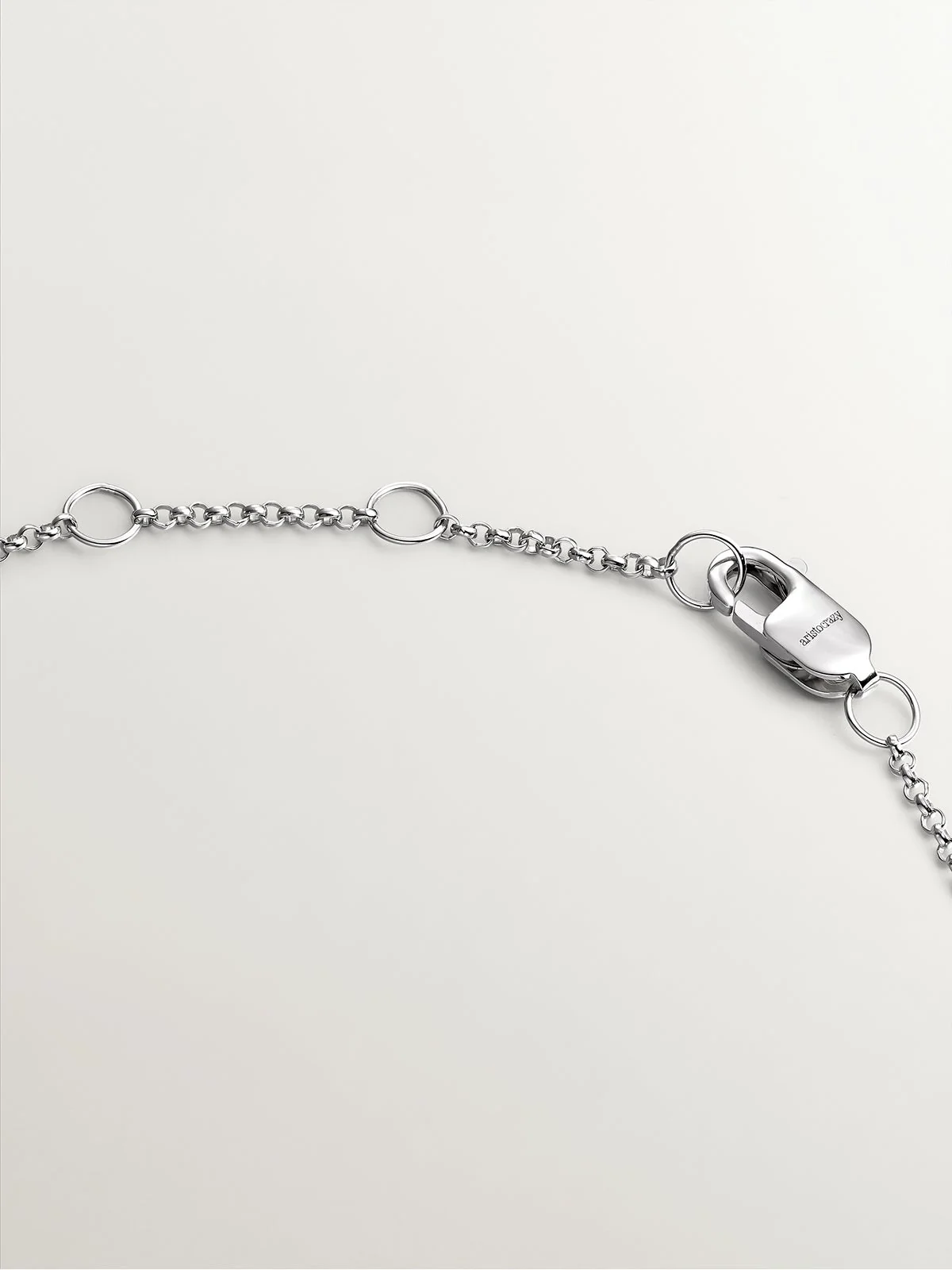 Pulsera de oro blanco de 18K con diamante ISI2 0,097 cts - Image 7